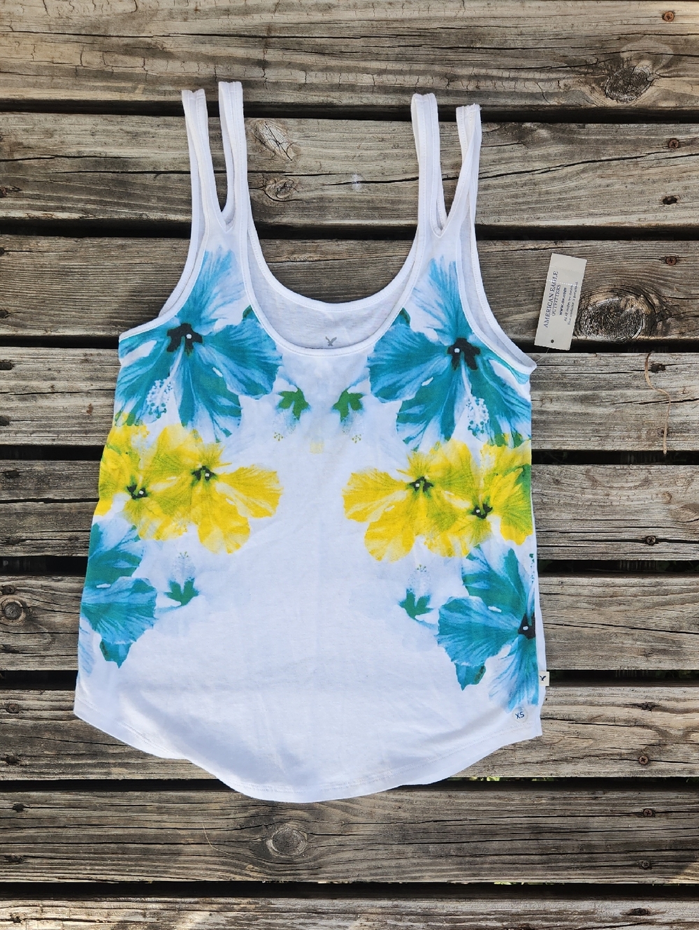 NWT American Eagle White Yellow Blue Flower Tropical Beach Tank XS Hawaiian